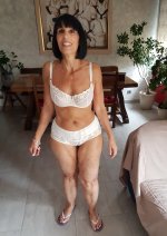 Milf (13).jpg