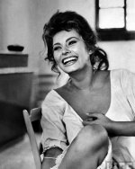 2020-06-06 14.52.47 2325707557263320158_sophialoren.jpg