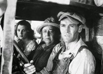 Dorris_Bowdon__Jane_Darwell__Henry_Fonda__010.jpg