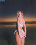 sydney-sweeney-bikini-367432.jpg