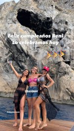Antonella-Roccuzzo-Feet-5931238.jpg