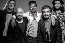 The_Temper_Trap__020.png