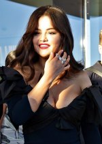 Selena Gomez 02.jpg