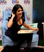 Salma+Hayek+escotada+en+un+evento+en+Los+%C3%81ngeles.jpg