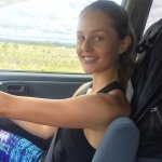 740full-isabelle-cornish-1807650601.jpg