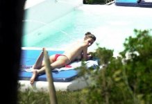 Mar-Saura-topless-02.jpg