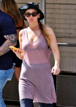 Jennifer_Lawrence_Out_and_about_in_the_West_Village__New_York_07-19-2024__1_.jpg