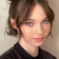 Emma Myers